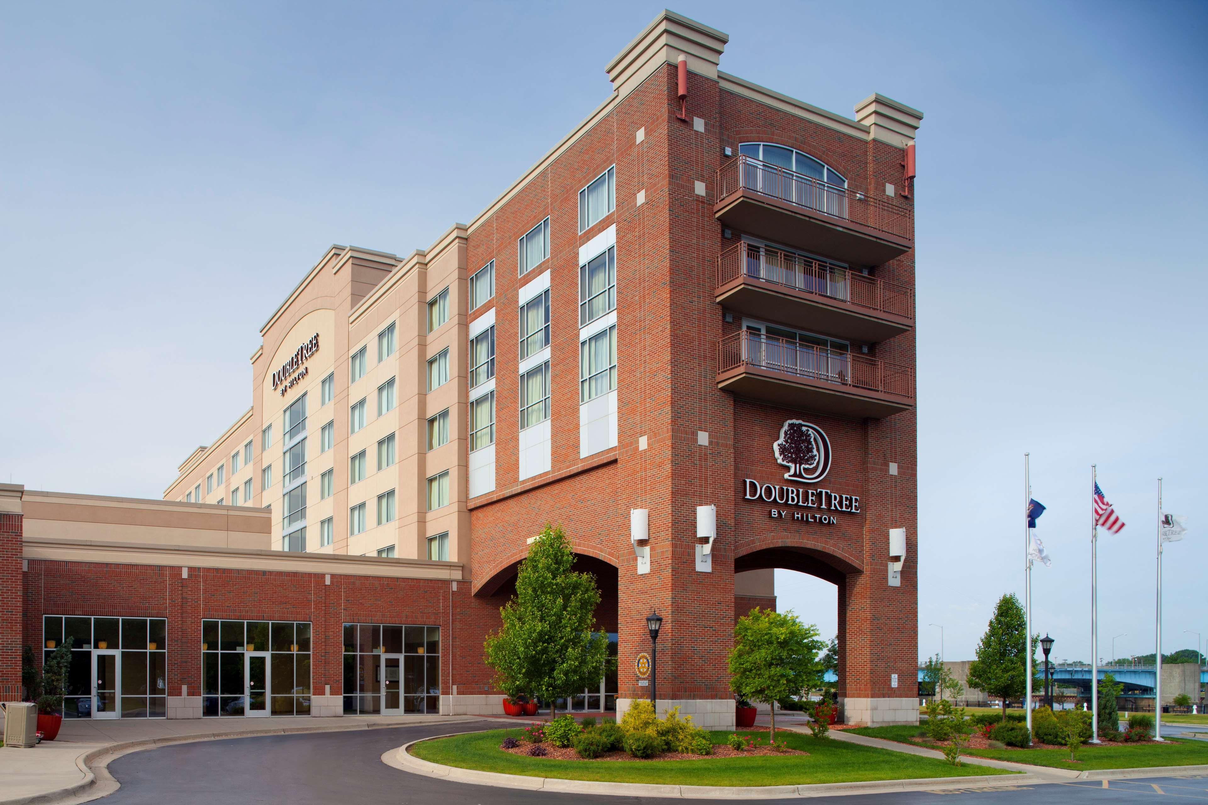 Doubletree By Hilton Bay City - Riverfront Ngoại thất bức ảnh
