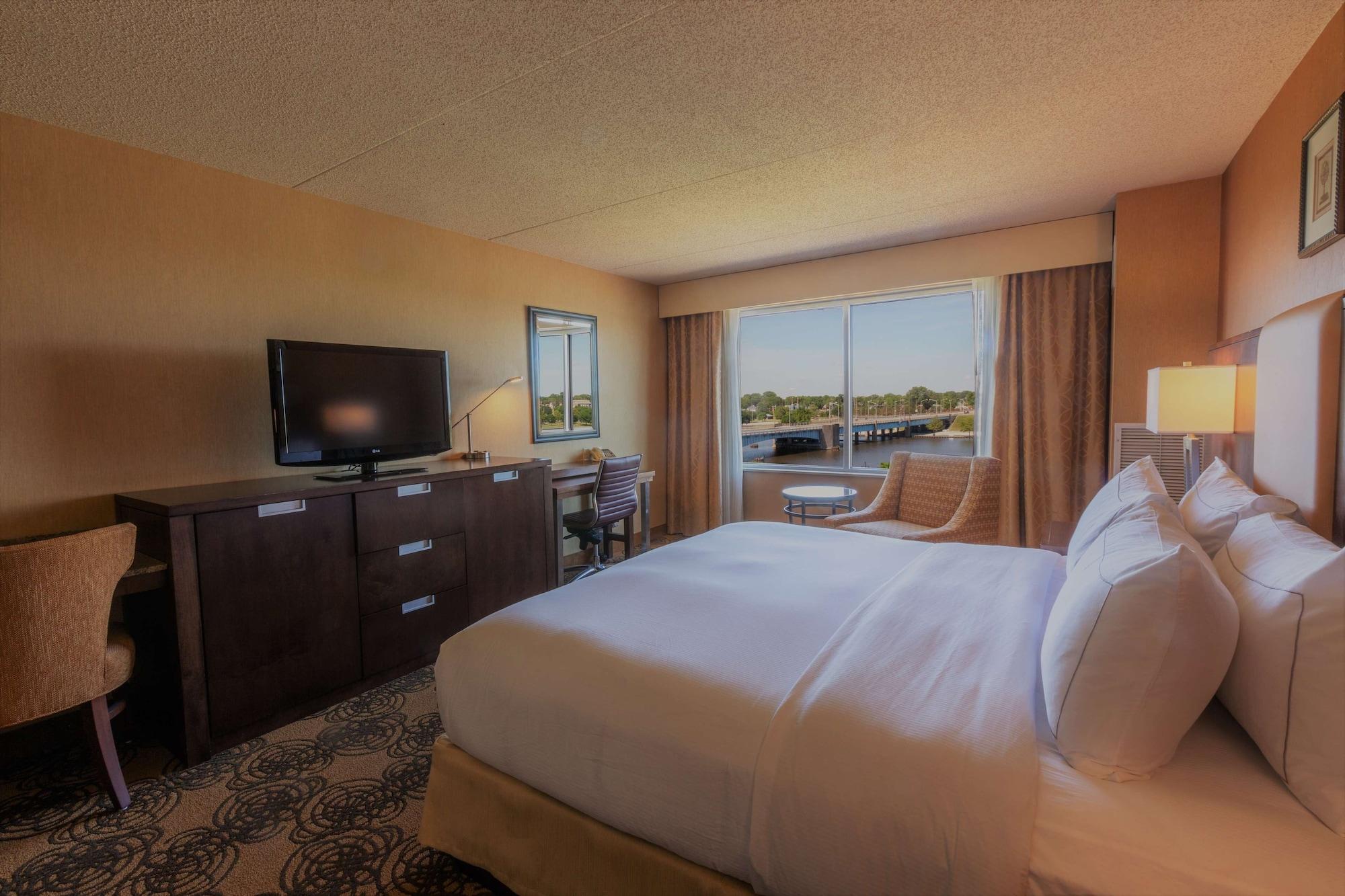 Doubletree By Hilton Bay City - Riverfront Ngoại thất bức ảnh