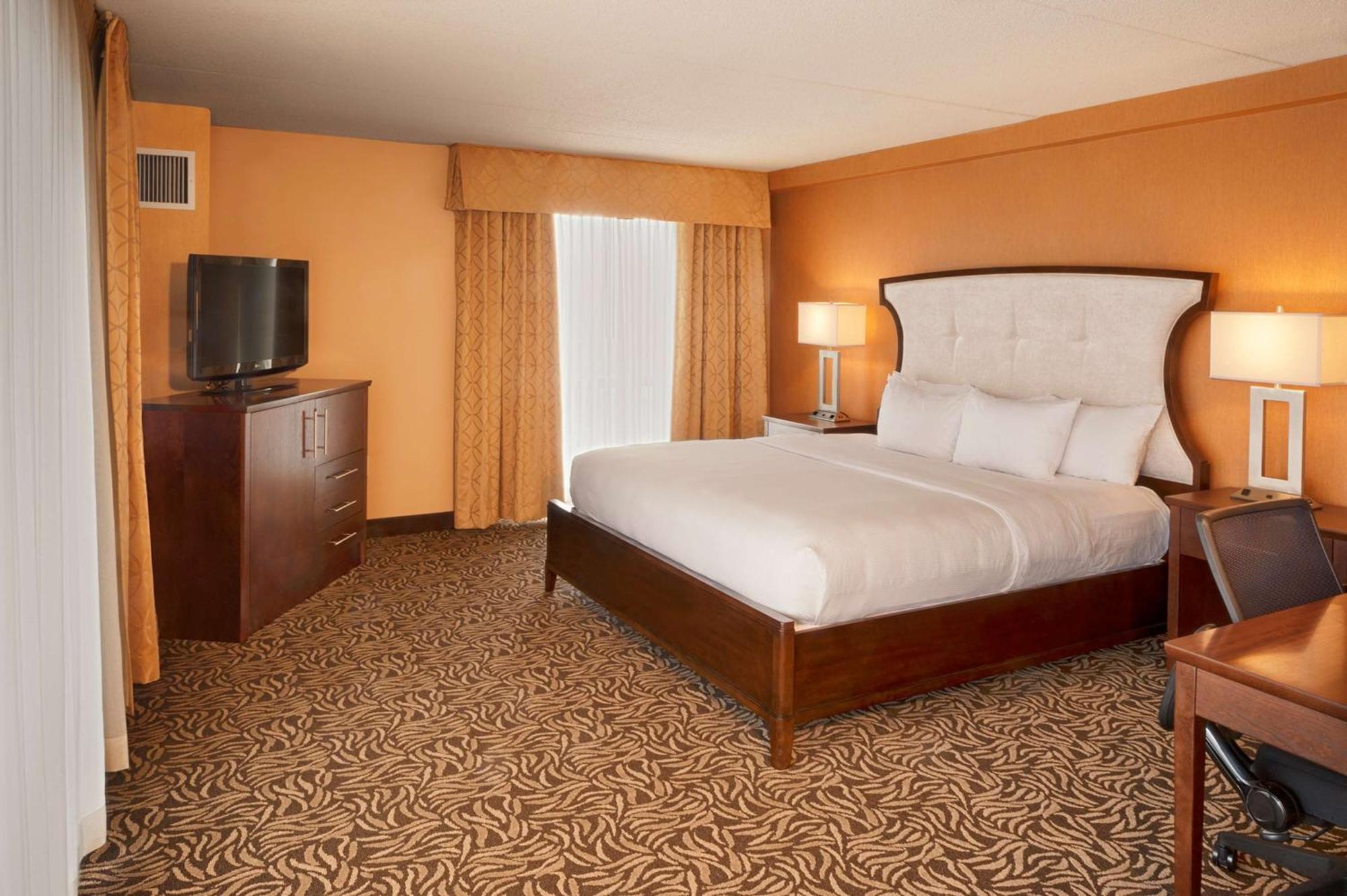 Doubletree By Hilton Bay City - Riverfront Ngoại thất bức ảnh